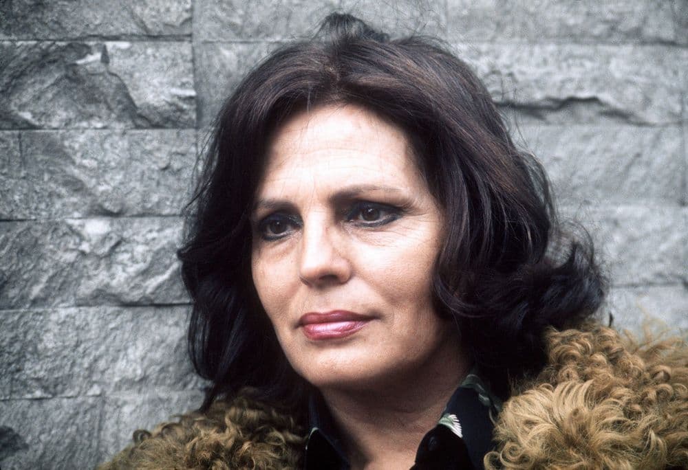 Amália Rodrigues: relembre a rainha do fado