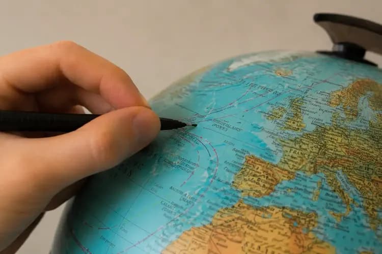 Origem do Sobrenome Moreira História e Significado